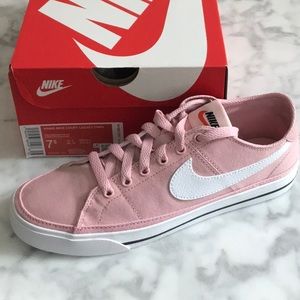 BRAND NEW PINK Women’s Nike Court Legacy CNVS